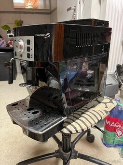 DeLonghi Magnifica S