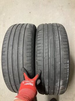 Pirelli 225/40R19 letné