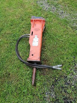 Predám hydraulické búracie kladivo na bager EDT 300