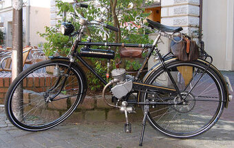 Bicykle s pomocným motorom, motokolá
