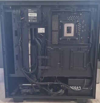 Herný PC/GTX 1660 Super 6G/I7-9700/32GB DDR4
