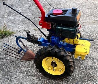 Agzat s príslušenstvom 2001 motor Jikov