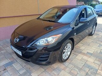 Mazda 3---1.6i-benzin--77Kw-105Ps-najazdené.-157600km