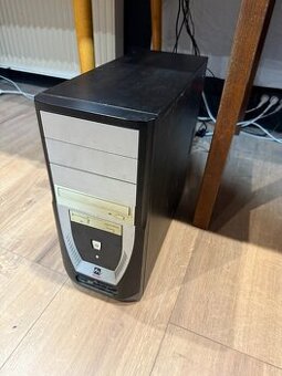 Počítač.Intel AMD DURON 1,80GHz. 1gb ram.