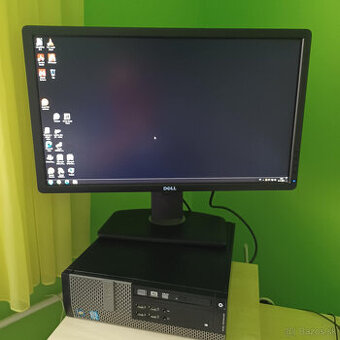 PC s monitorom DELL 7010