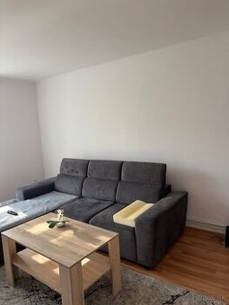 Handlova 400eur 2izb byt