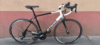 Predám cestný bicykel B-twin Triban,kolesá 28"