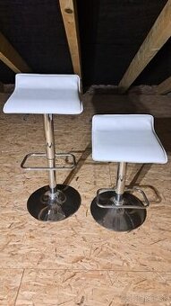 Barova stolicka nastaviteľná