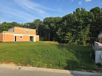 Posledný Stavebný pozemok, Malá Ida Pod lesom