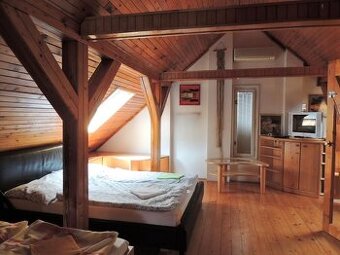 Rodinný dom Trstice, vhodný ako chalupa, pozemok 680 m2 - 1