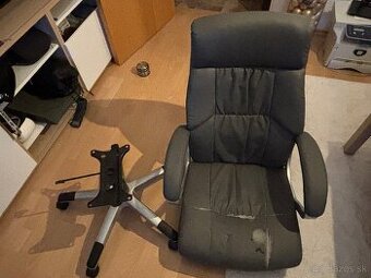 Predám kancelársku stoličku