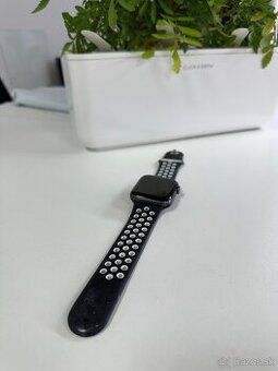 Apple Watch 6.44 Black