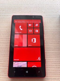 Smartfón Nokia Lumia 820