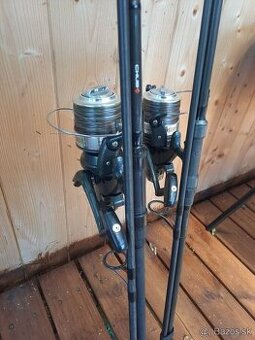 Predam 2 ks kaprove 2 dielne pruty CHUB s 50mm ockom 3,6m +