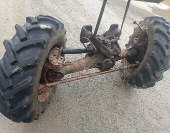 Ťažká predná náprava.