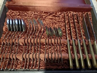 Retro príbor Sandrik anticorro