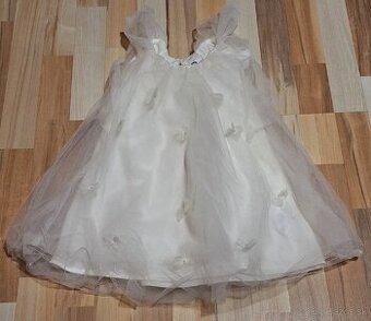 Pre družičku veľ. 104