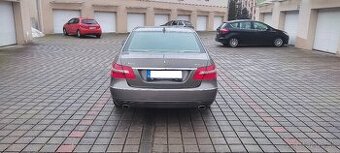 MERCEDES W212, E 350 BENZ. 4 MATIC, A/T, R.V.2011, 20000M