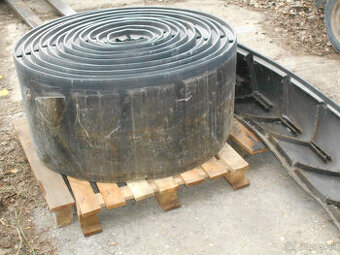 Profilový dopravný pás Chevron