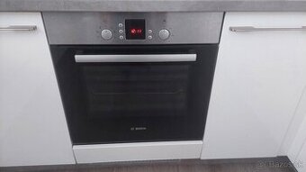 Elektrická rúra Bosh