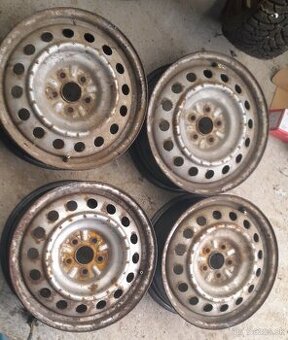 5x100 r16 4ks-49€ originál Toyota drobná korózia vhodne na p