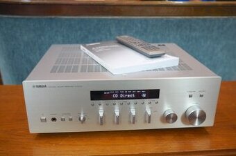 Yamaha R-S700 stereo receiver