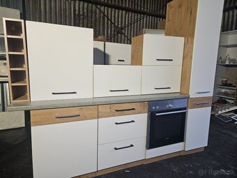 NOVÁ KUCHYŇA VIGO 220 cm – SKLADOM