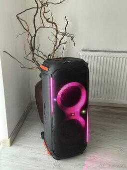 JBL Partybox 710 800w