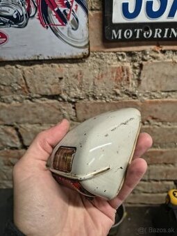 Zadné svetlo Jawa ČZ  šedá farba