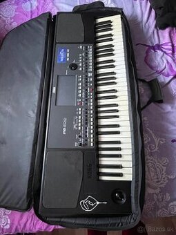 Korg pa600