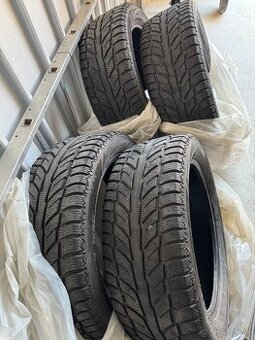 Zimné pneumatiky  245/50 r20