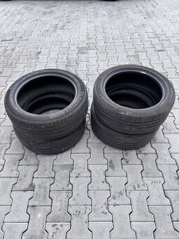 225/45R17
