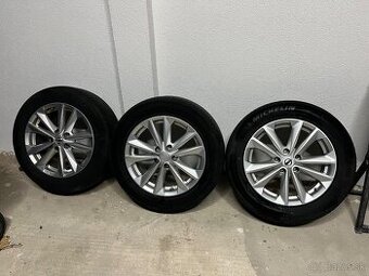 Predam elektrony nissan qashqai 215/60 R17