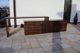 Robustná skrinka na tv