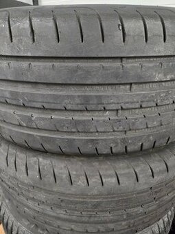 Good Year 245/45 R18