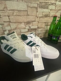 Adidas hoops