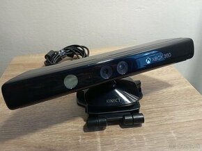 Kinect + stojan na XBOX 360