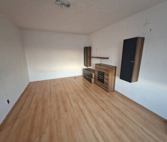 1-izbový byt, 40m2, Vlkanová
