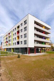 Predam 2 izb. byt v novostavbe Colorhouse II