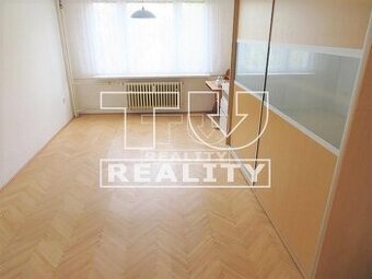 3 IZBOVÝ BYT S LOGGIOU V NOVEJ DUBNICI, 68m2
