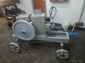 Predám  Stabilný motor Robot