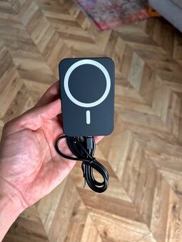Nová magsafe bezdrôtová nabíjačka na mobil do auta
