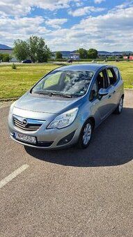 Opel Meriva 1.4 TURBO 16V (Enjoy)