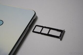 Predám dotykový mobilný telefón UMIDIGI A5 Pro