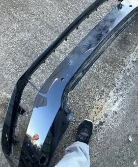 predni naraznik skoda superb iii 3 lift cerny 4pdc