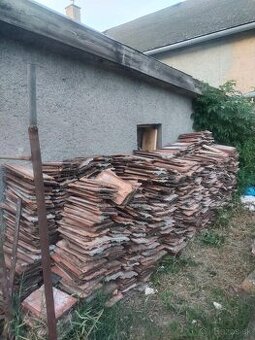 Darujem starú škridlu
