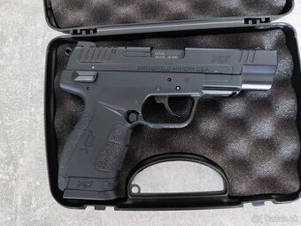Airsoft pištoľ Springfield Armory XD-E 4.5" CO2 GBB A