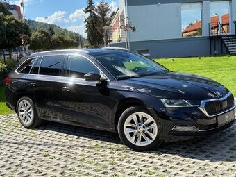 ŠKODA OCTAVIA COMBI - DSG - info v popise