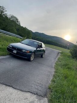 Mazda 323 BG