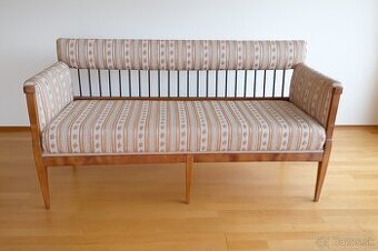 ✨Vzácna Biedermeier pohovka z r. 1830✨
